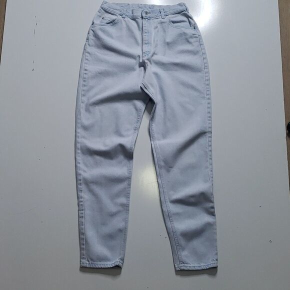 Vintage Lee High waisted Light washed MOM Jeans - Picture 1 of 11